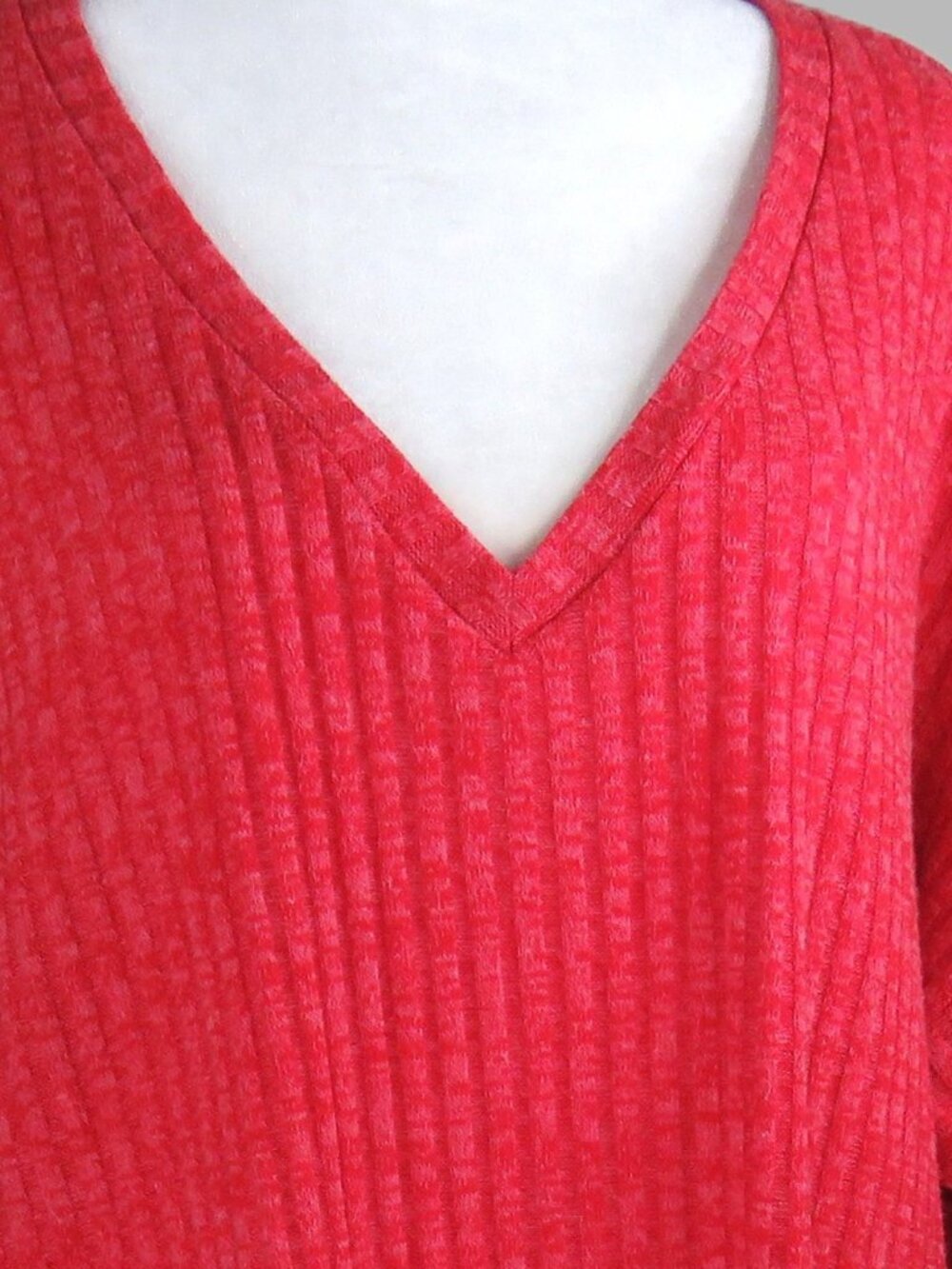Faded Glory Women's Red Short-Sleeve V-Neck Pullover Knit Top Size 3X (C2060)